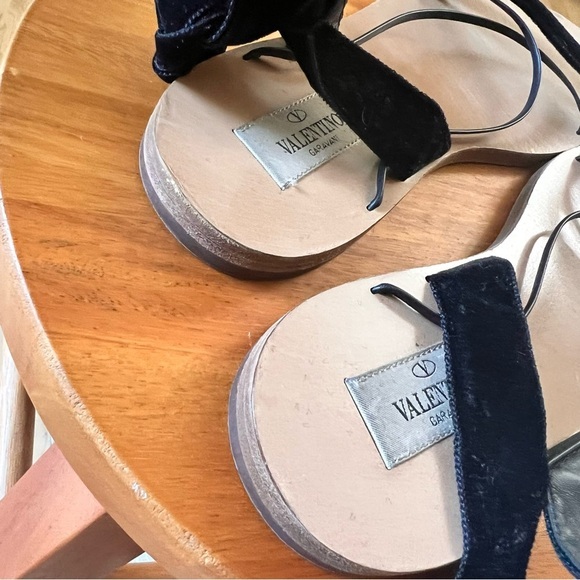 VALENTINO‎ GARAVANI Black Lace Up Leather Trimmed Velvet Sandals Size 36.5 - Picture 8 of 9